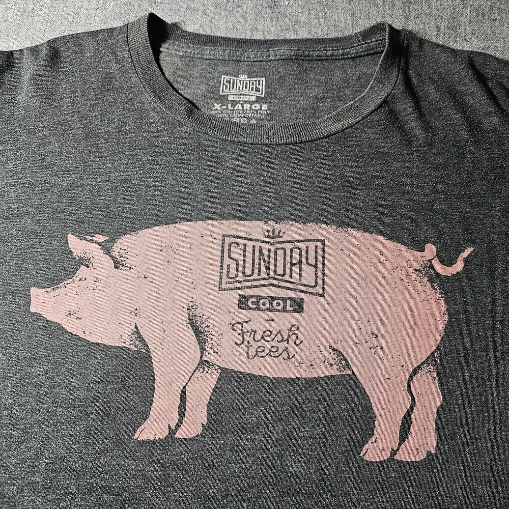 4 X $15. Sunday Cool Fresh Tees Pink Pig XL Charcoal Tee